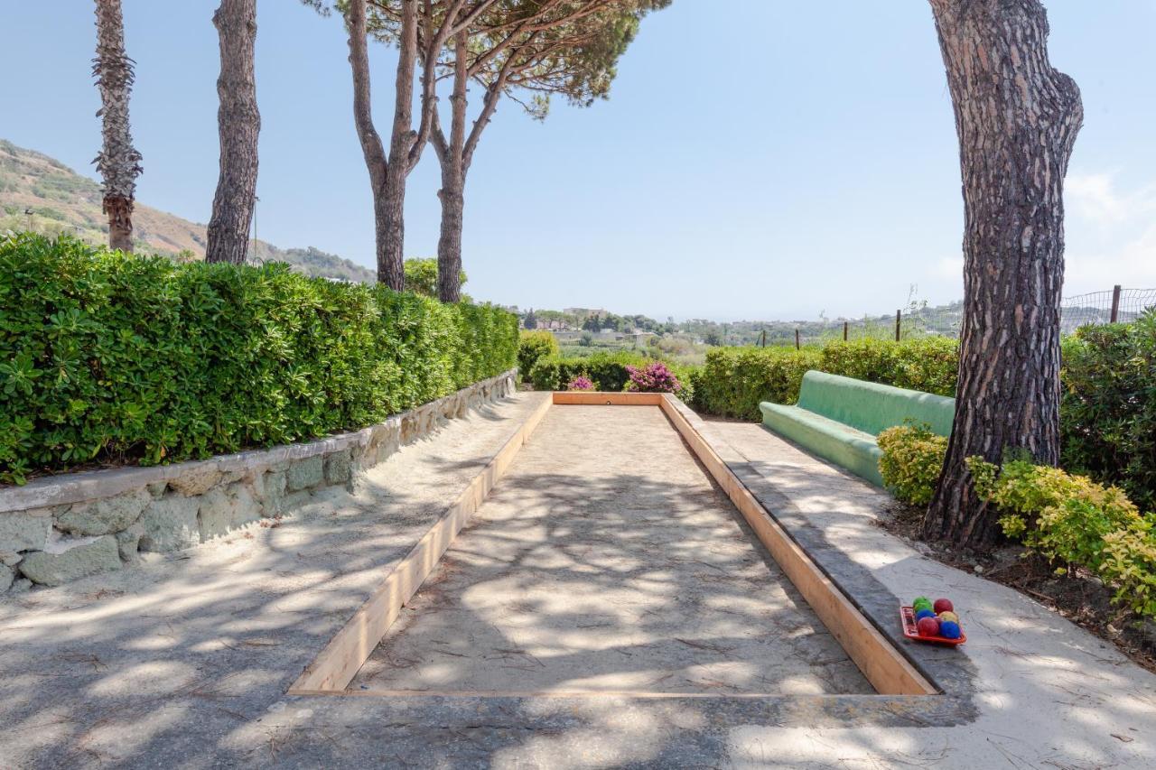 Villetta Con Giardino Esclusivo Di 1000 Mq, Piscina, Tennis, Calcio, Bocce Forio di Ischia Екстериор снимка