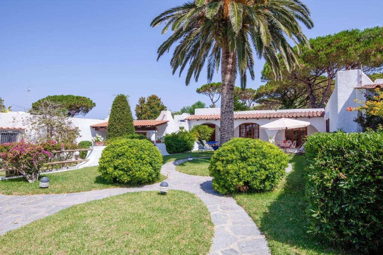 Villetta Con Giardino Esclusivo Di 1000 Mq, Piscina, Tennis, Calcio, Bocce Forio di Ischia Екстериор снимка